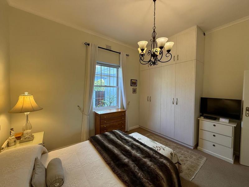 2 Bedroom Property for Sale in Harfield Village Western Cape